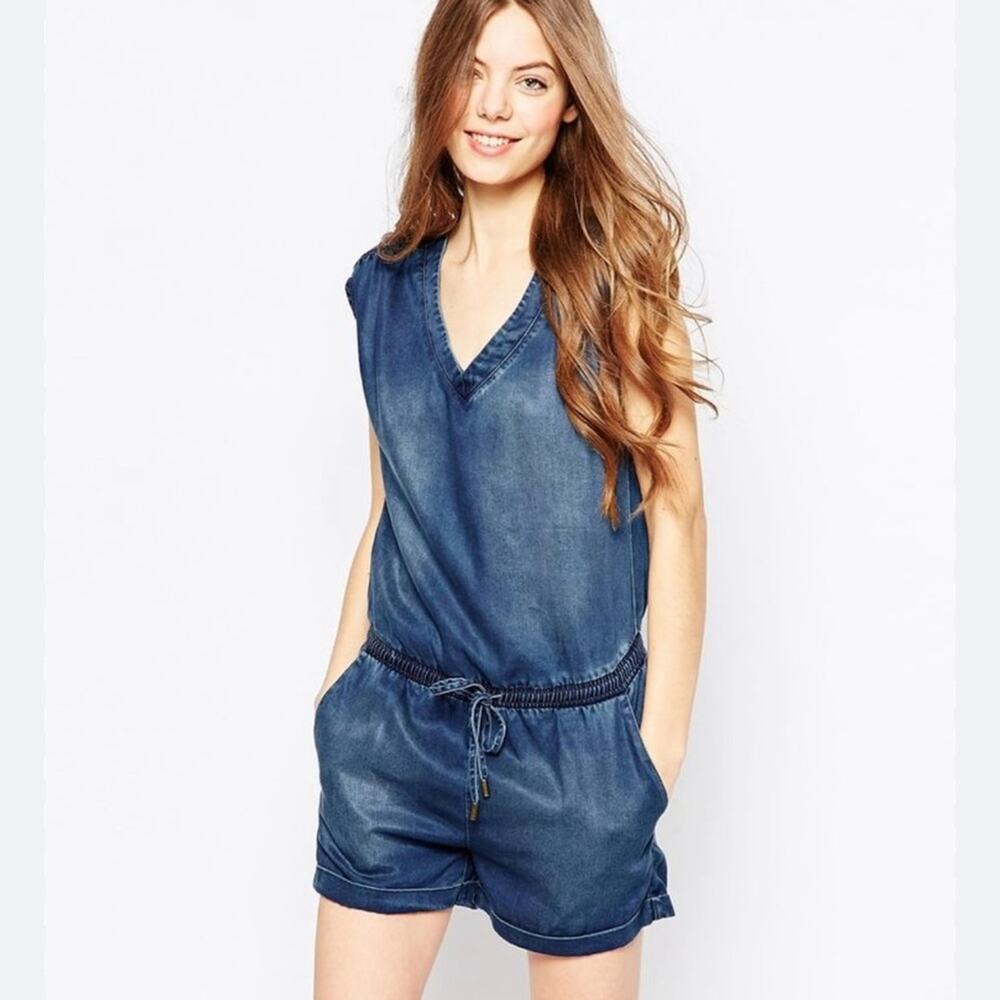 Dittos Doux Denim Romper V Neck and open cross Back súper soft fabric.